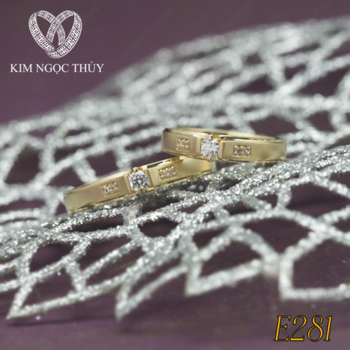 Nhẫn cưới E281 chất liệu vàng bền màu