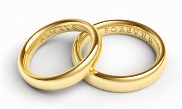 Nên chọn loại vàng nào để có đôi nhẫn cưới vàng tây đẹp ưng ý? - Meez  Jewelry