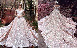 8 1 300x188 - Mách bạn cách chọn váy cưới đẹp theo từng dáng người.