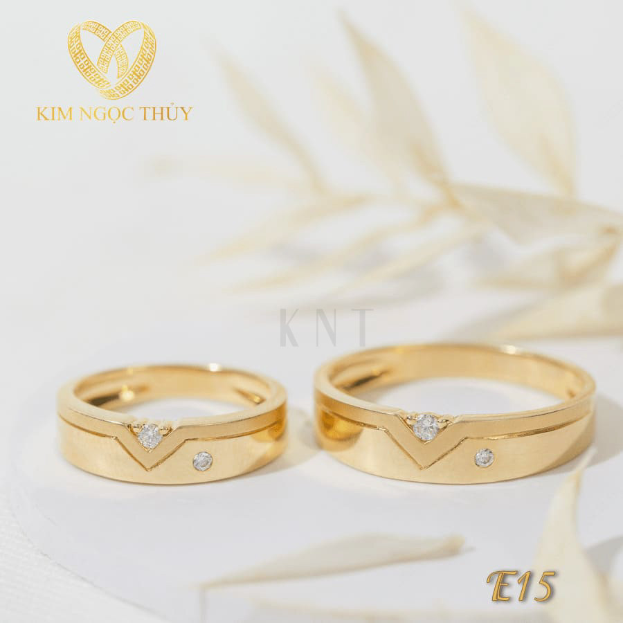 Nhẫn cưới E15 thiết kế hình chữ V độc đáo