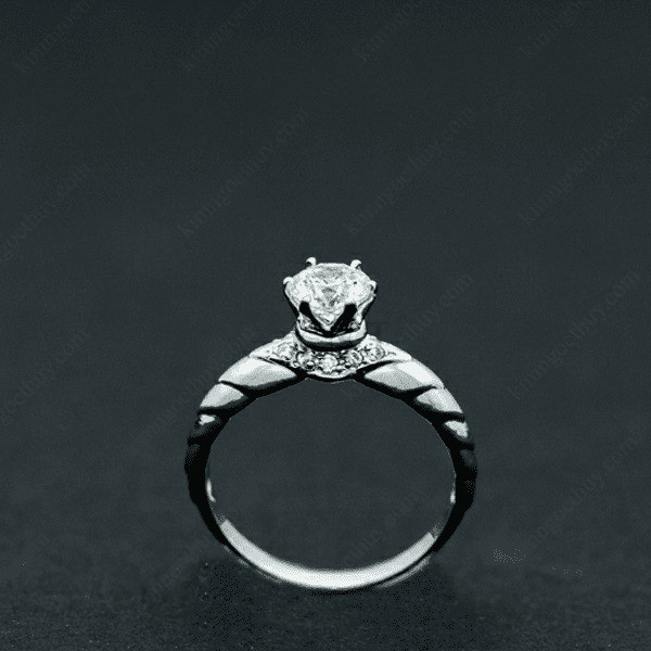 Nhẫn đính hôn R95 thiết kế đầu rắn chạm khắc tinh xảo