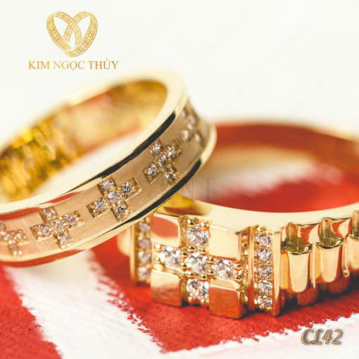 Nhẫn cưới CL42 phù hợp với cặp đôi yêu thích sự sang trọng