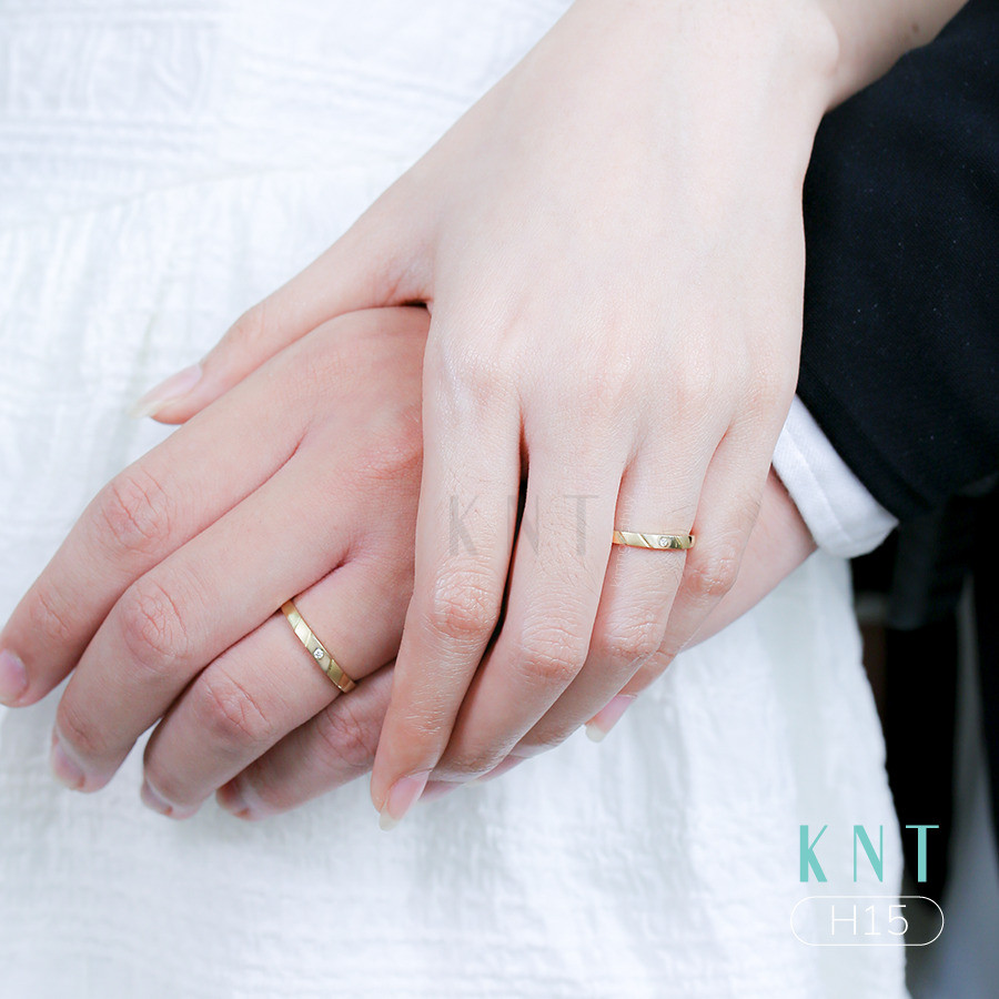 Nhẫn cưới H15 phù hợp với cặp đôi yêu thích sự tinh tế