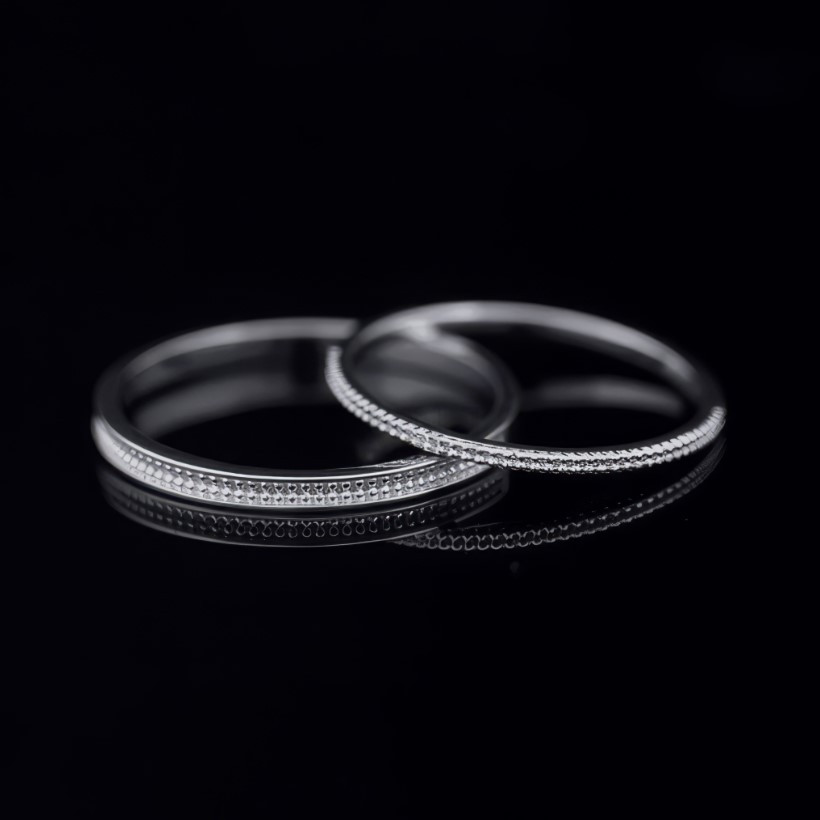 Nhẫn cặp vàng CV12: Thiết kế hiện đại, đơn giản và tinh tế