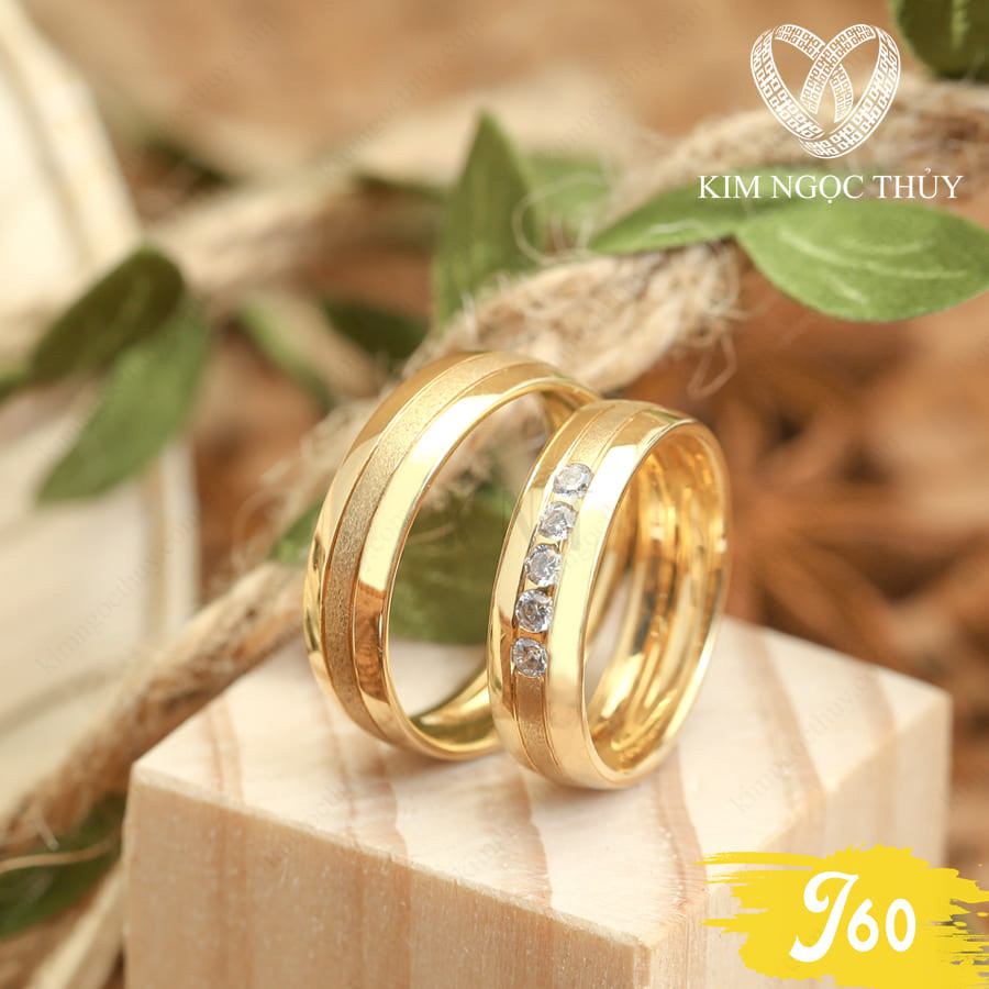 Nhẫn cưới J60 nhẫn nữ đính hàng đá tấm tinh xảo