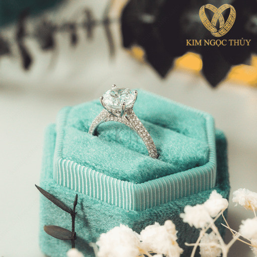 Nhẫn đính hôn R320 đá chủ lớn sang trọng
