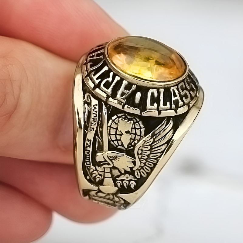 Nhẫn Mỹ: Kỷ vật độc đáo, giá trị.