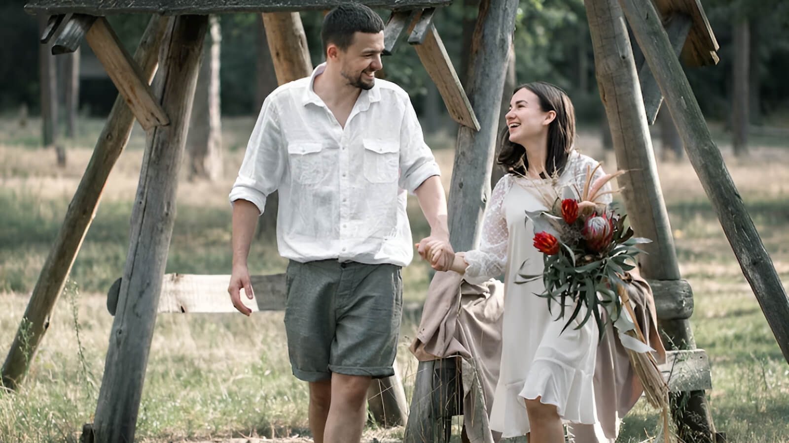 Trong ngày trọng đại, trang phục cưới cô dâu là yếu tố được quan tâm hàng đầu