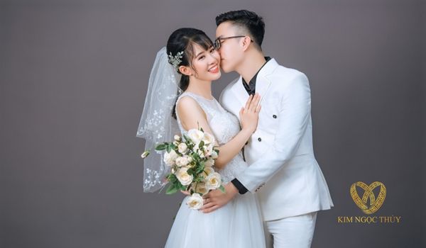 trước khi chụp ảnh cưới