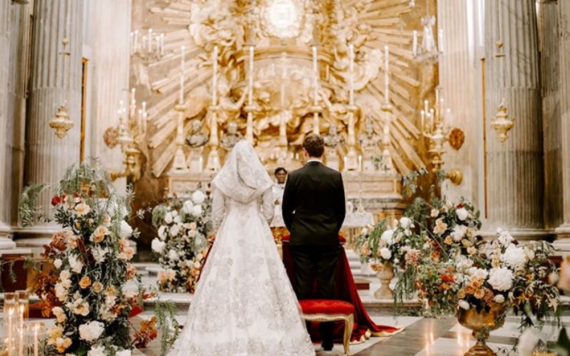 Lời thề nguyện trong lễ cưới nhà thờ là một cam kết vĩnh cửu trước mặt Thiên Chúa