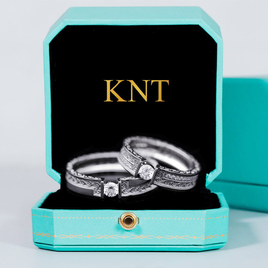 Nhẫn cưới J83 thiết kế đối xứng sang trọng và hiện đại
