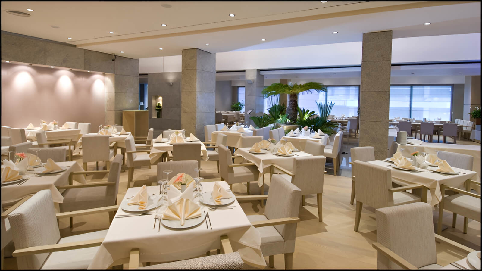 Xu hướng chọn nhà hàng làm nơi thực hiện nghi thức gia tiên trong đám cưới ngày càng được ưa chuộng