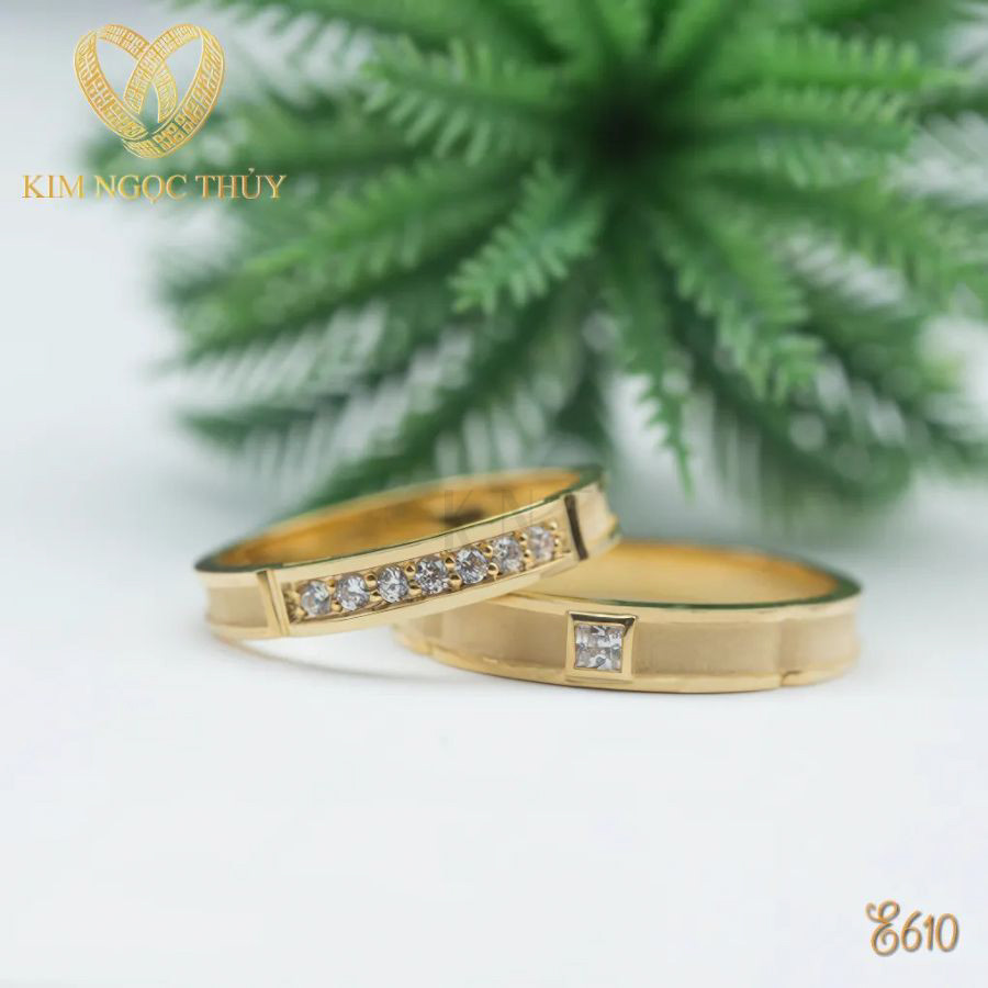 Nhẫn cưới E610 nhẫn nam đính đá vuông mạnh mẽ