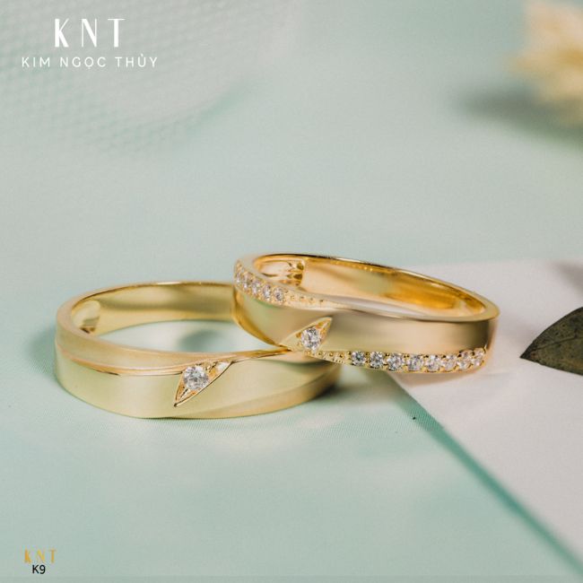 NHÂN VIÊN THIẾT KẾ NHẪN CƯỚI KNT CÓ TRÌNH ĐỘ RA SAO