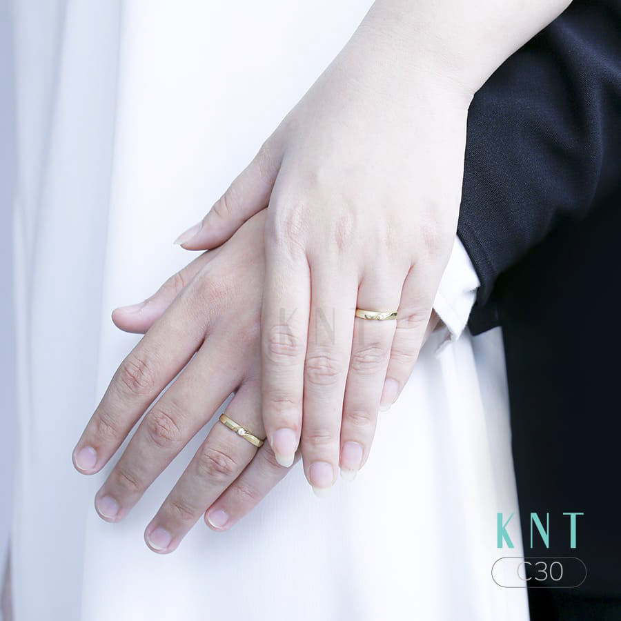 Nhẫn cưới C30 mang đến vẻ thanh lịch cho cặp đôi