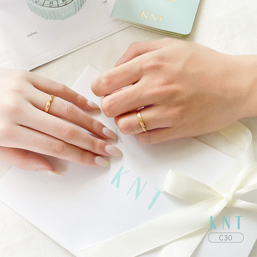 Nhẫn cưới C30 phù hợp với các cặp đôi yêu thích sự đơn giản