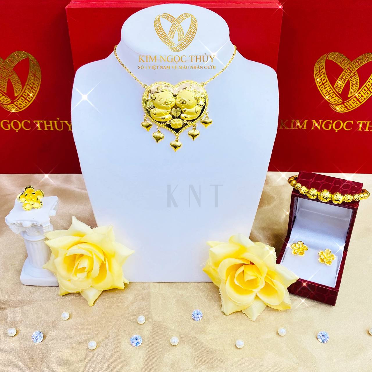 Bộ trang sức cưới 6.5 chỉ, nữ trang cưới vàng 24K tinh xảo