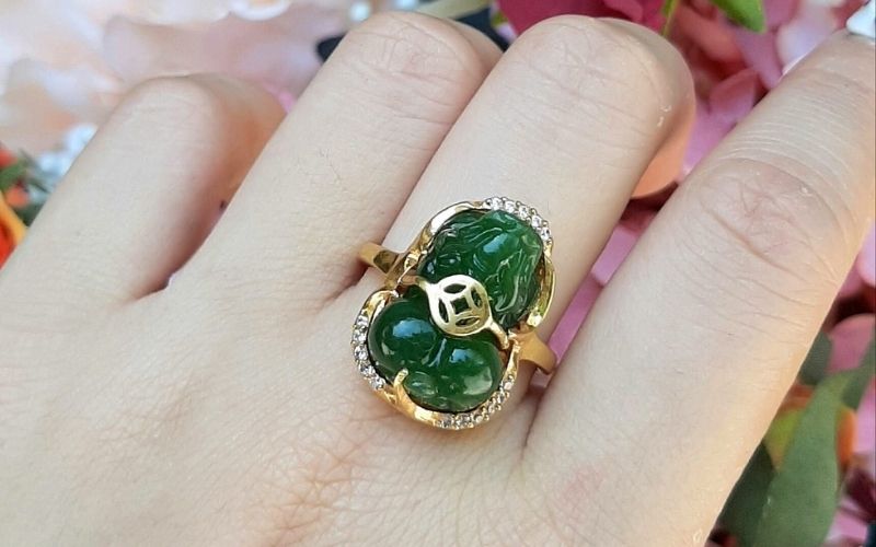 Tỳ Hưu không chỉ là biểu tượng của tài lộc và thịnh vượng mà còn mang nhiều ý nghĩa sâu sắc khác