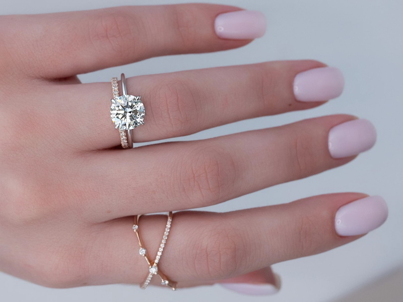 Chọn ổ nhẫn phù hợp với bàn tay