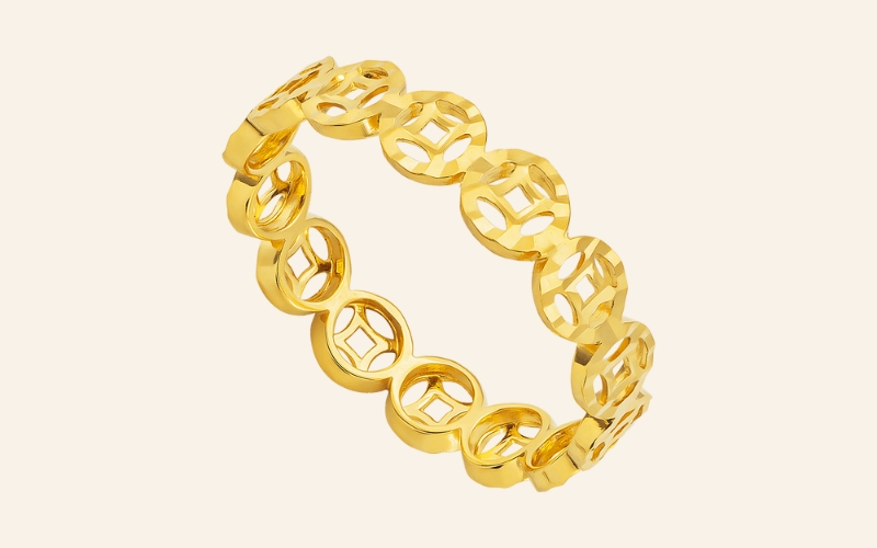 Xử lý nhẫn kim tiền cũ cần sự trân trọng để duy trì may mắn tài lộc.