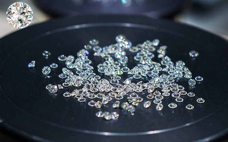 Giá kim cương tấm thường tính theo ly (milimet), kích thước càng lớn thì giá trị mỗi viên càng cao