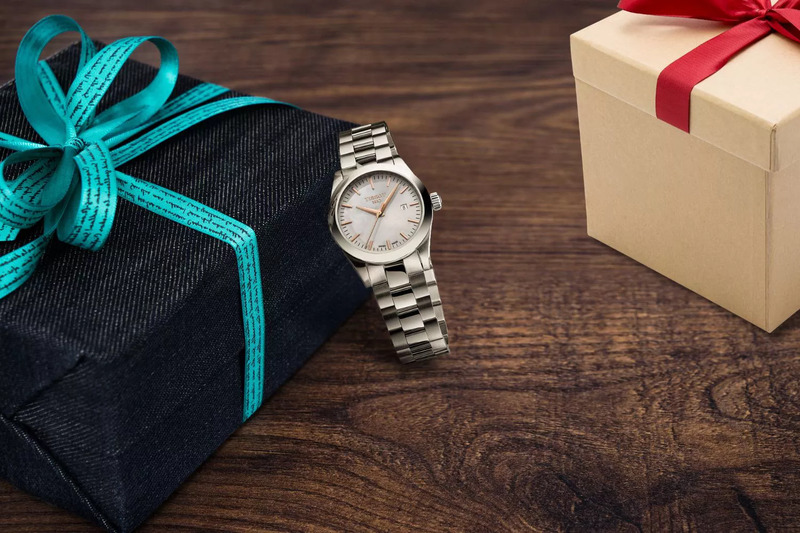Tặng đồng hồ cho người yêu mang ý nghĩa tiêu cực