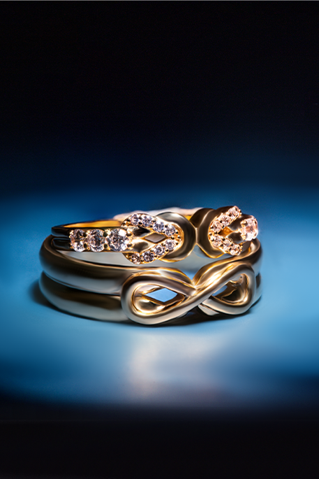 Nhẫn vô cực mang ý nghĩa phong thủy về sự may mắn và cân bằng