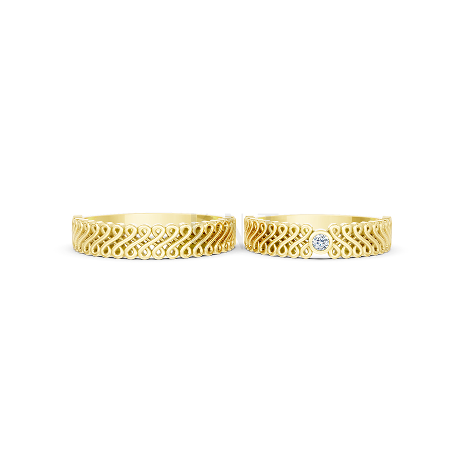 Nhẫn cưới E875 họa tiết mắt xích đan xen tinh tế và hiện đại màu Vàng Gold mặt nhẫn chạm khắc tinh xảo, độc đáo