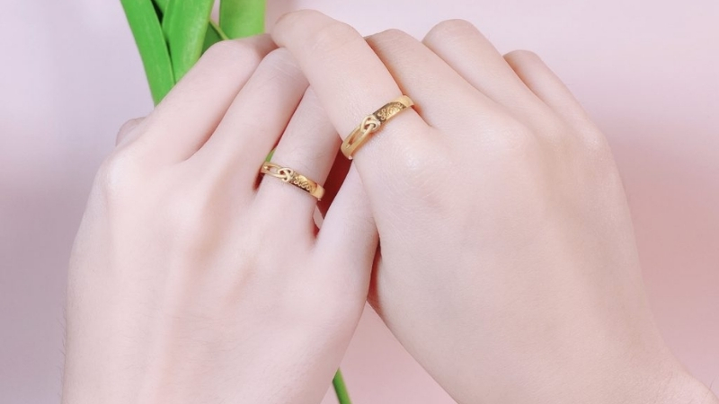 Dòng nhẫn chạm khắc là một sự lựa chọn hoàn hảo dành cho các cặp đôi